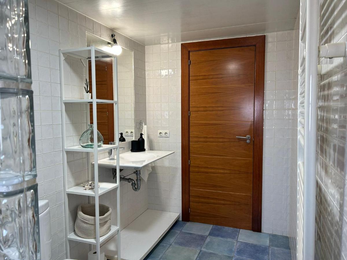 Piscina De Sal Barbacoa Wifi, Parking Gratis, 3 Min Pga Casa El Roble Vila Girona Exterior foto