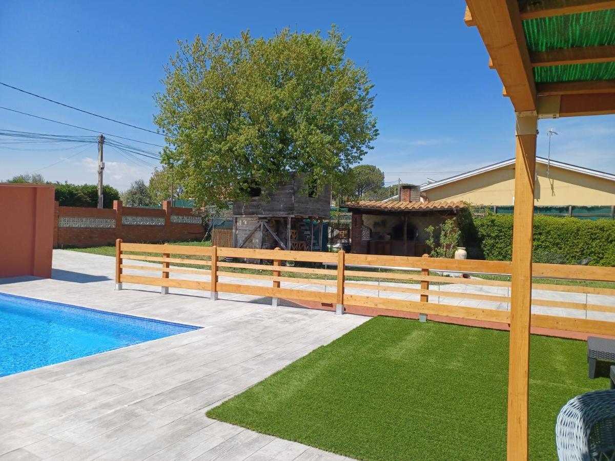 Piscina De Sal Barbacoa Wifi, Parking Gratis, 3 Min Pga Casa El Roble Vila Girona Exterior foto