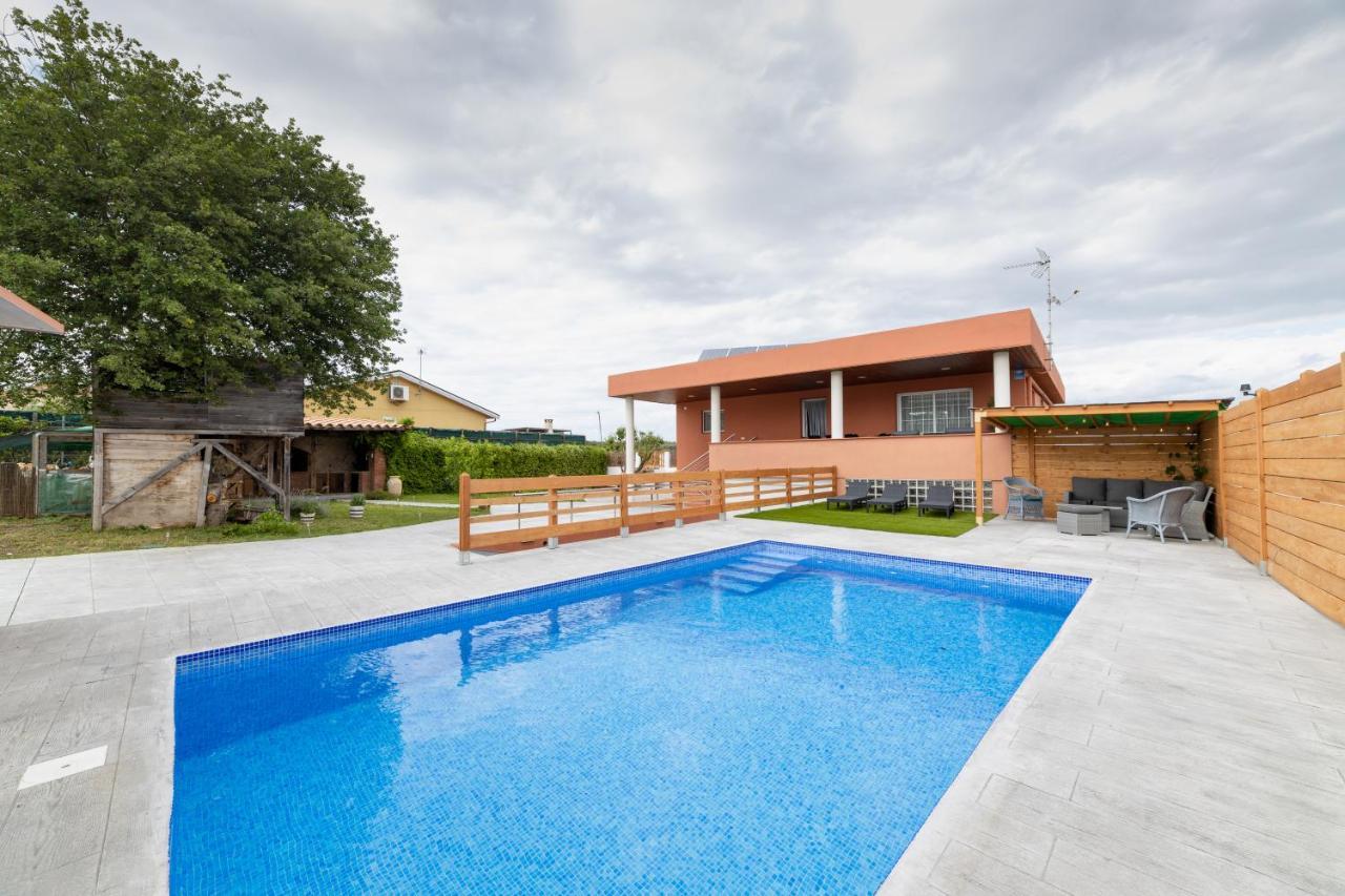 Piscina De Sal Barbacoa Wifi, Parking Gratis, 3 Min Pga Casa El Roble Vila Girona Exterior foto